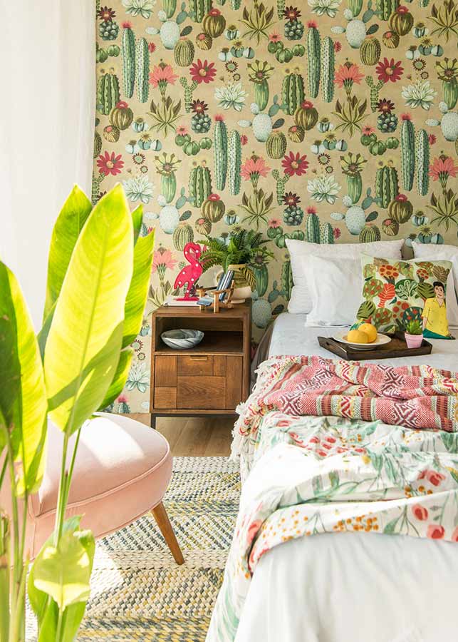 Bedroom Design Ideas With Cool-Coloured Décor, Wooden Bedside Table and A Chair - Beautiful Homes Bedroom Design Ideas With Cool-Coloured Décor, Wooden Bedside Table and A Chair - Beautiful Homes